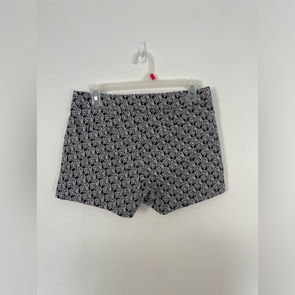 Banana Republic Printed Shorts - Picture 2 of 4